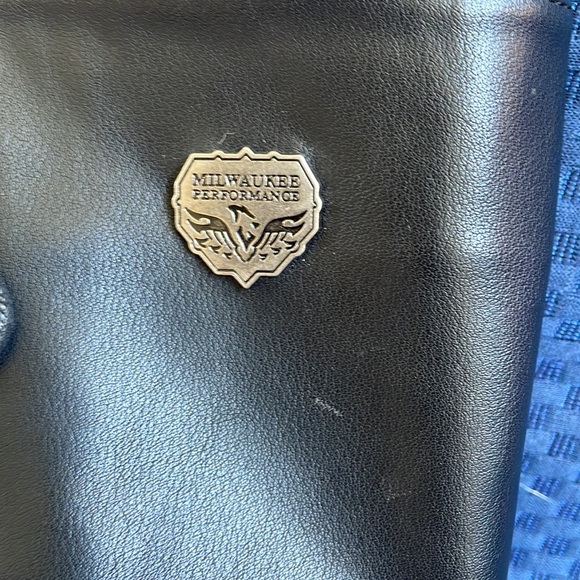 Milwaukee leather 3 inch boots. Worn once. Side zip - Picture 5 of 5